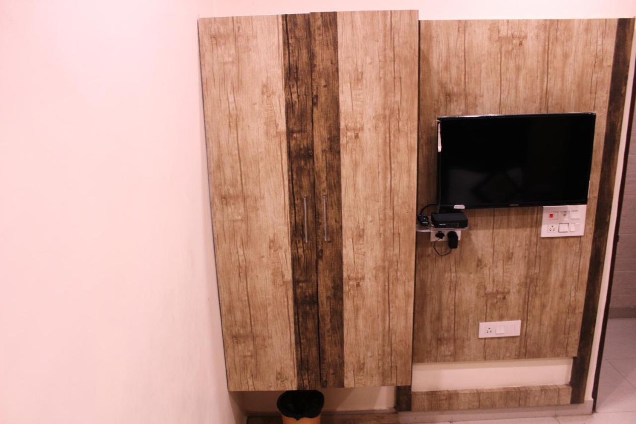 Shree Krishna Hotels Amritsar Eksteriør bilde