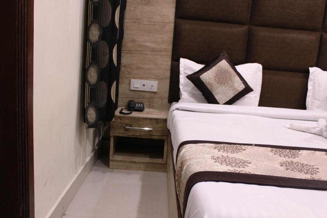 Shree Krishna Hotels Amritsar Eksteriør bilde
